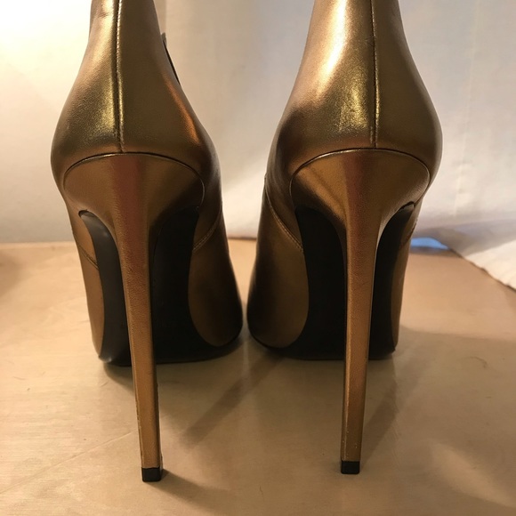 SAINT LAURENT GOLD BOOTIES - Picture 2 of 5